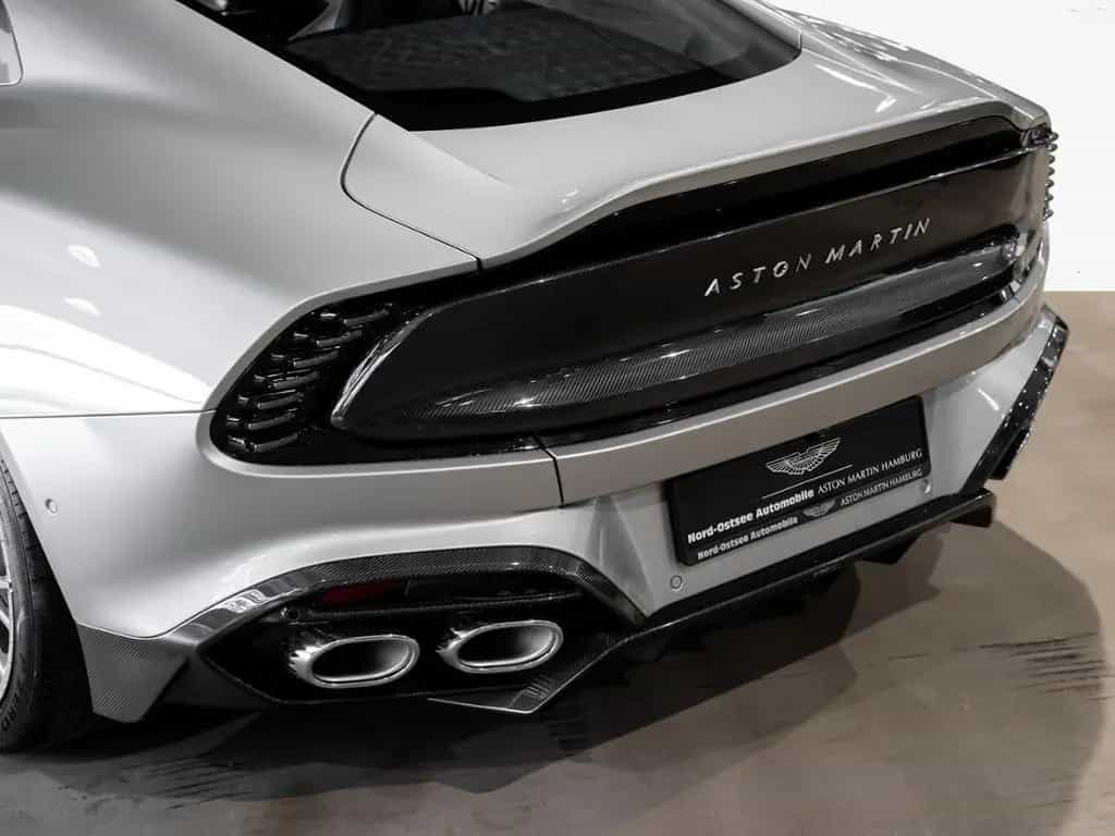Aston Martin Vanquish Coupe Aston Martin Hamburg null-photo-7