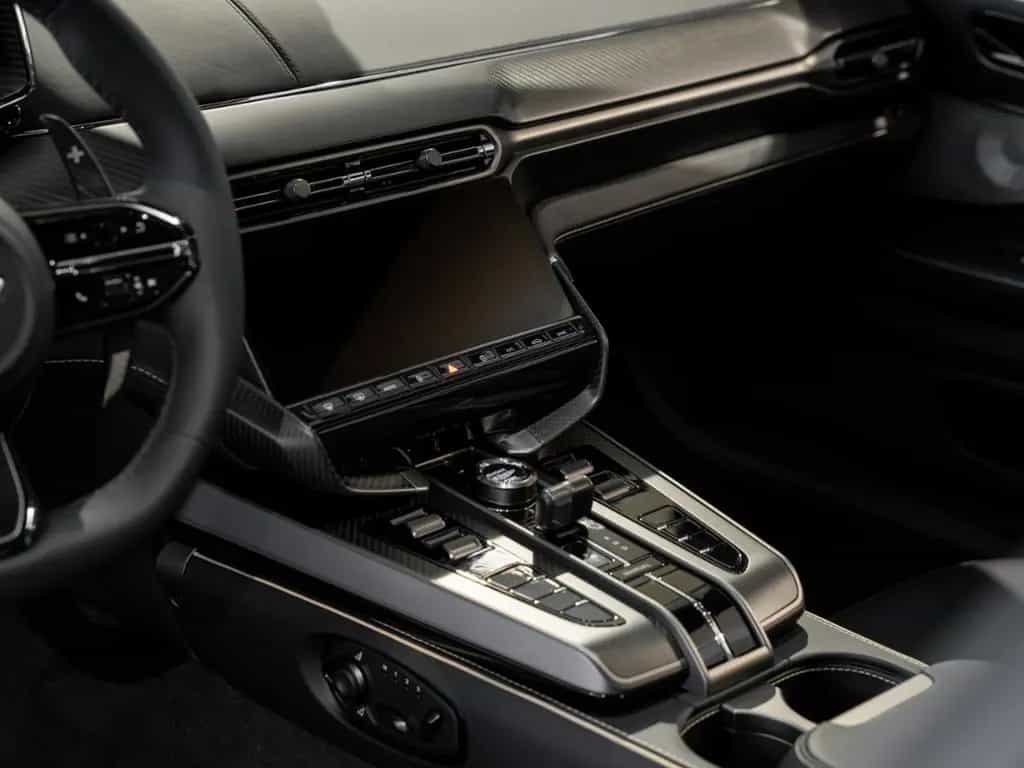 Aston Martin Vanquish Coupe Aston Martin Hamburg null-photo-9