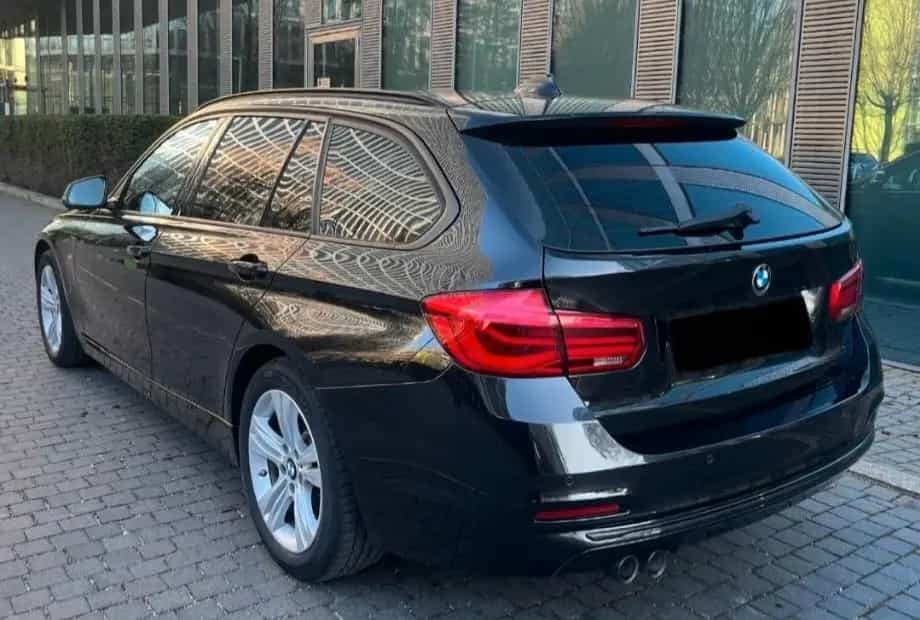 BMW 320 d xDrive Touring Sport Line Automatic Spo... 03/2018-photo-1