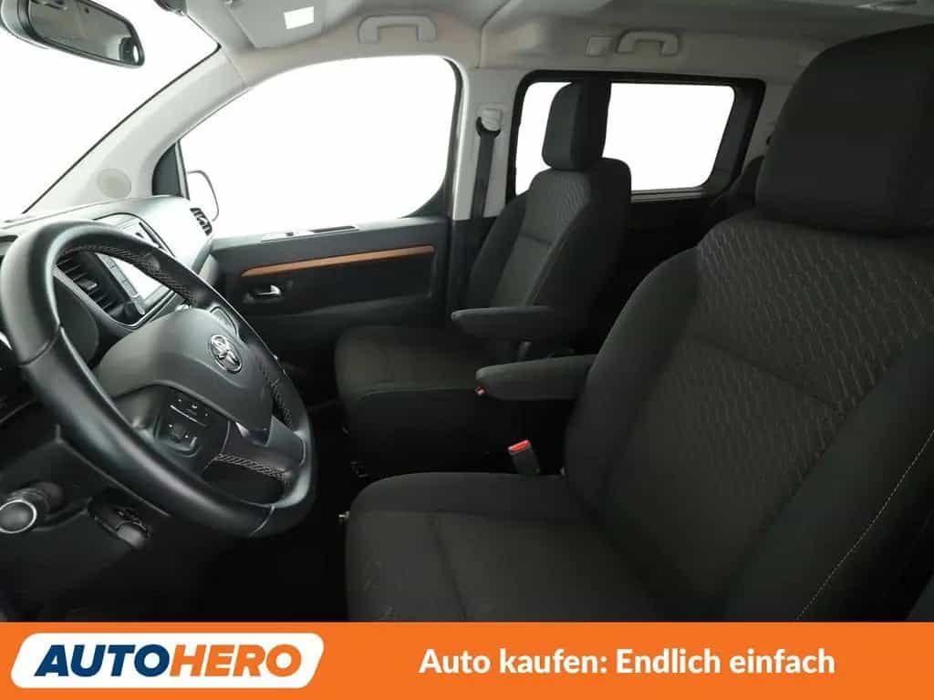 Toyota Proace (Verso) ProAce Verso 2.0 D-4D L1 Team D*NAVI*HUD*TEMPO* 02/2021-photo-9
