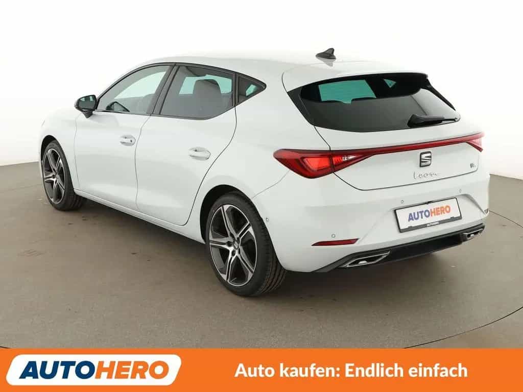 Seat Leon 1.5 eTSI ACT FR Aut.*NAV*LED*ACC*CAM*PDC* 03/2021-photo-3