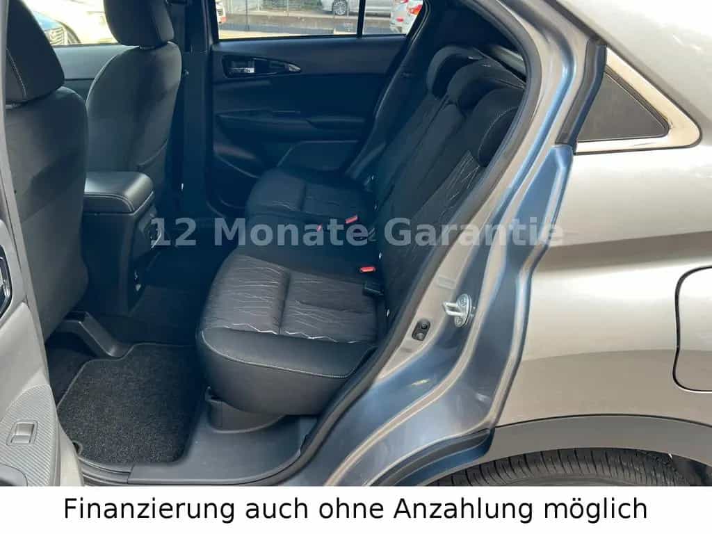 Mitsubishi Eclipse Cross 1.5 T-MIVEC Intro Edition 4WD 02/2019-photo-11