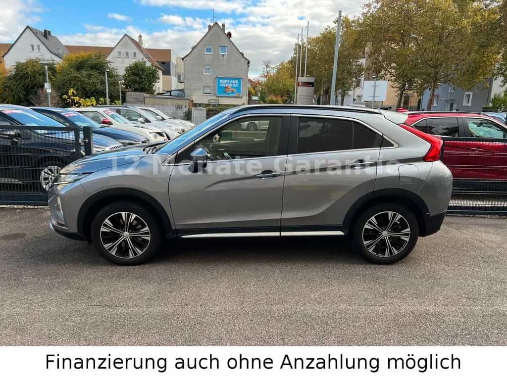 Mitsubishi Eclipse Cross 1.5 T-MIVEC Intro Edition 4WD 02/2019-photo-3
