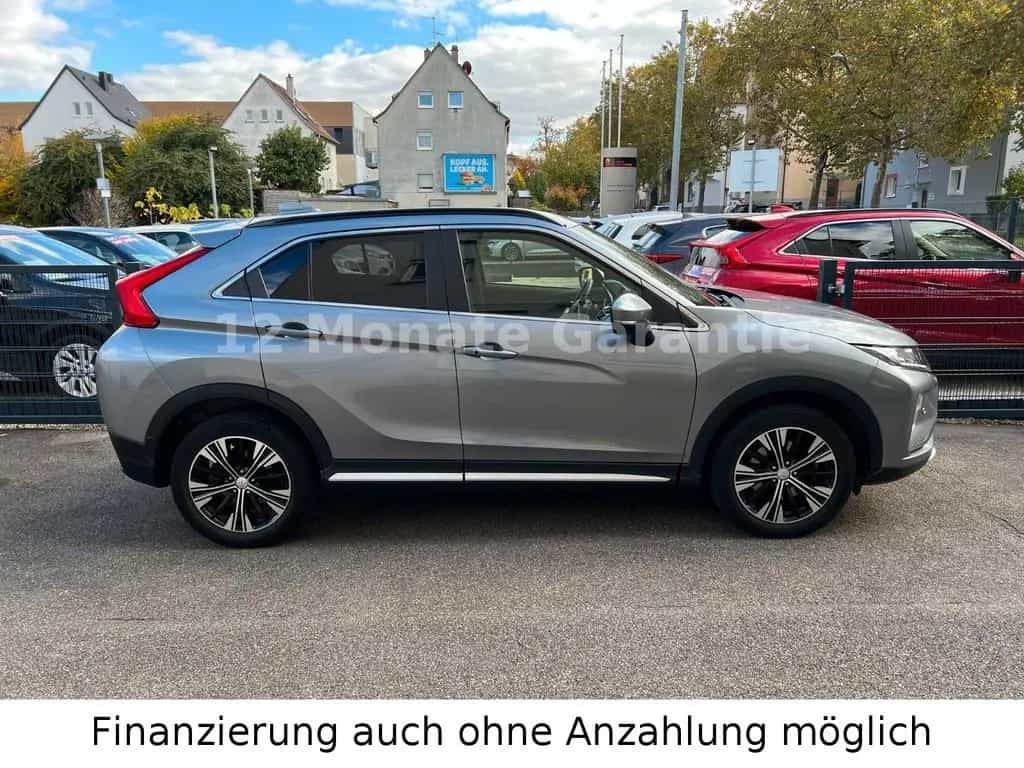 Mitsubishi Eclipse Cross 1.5 T-MIVEC Intro Edition 4WD 02/2019-photo-4