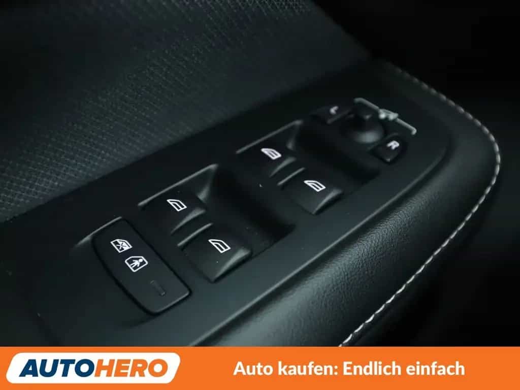 Volvo V60 2.0 T5 R-Design Aut.*NAVI*TEMPO*CAM*PDC*SHZ* 08/2019-photo-26