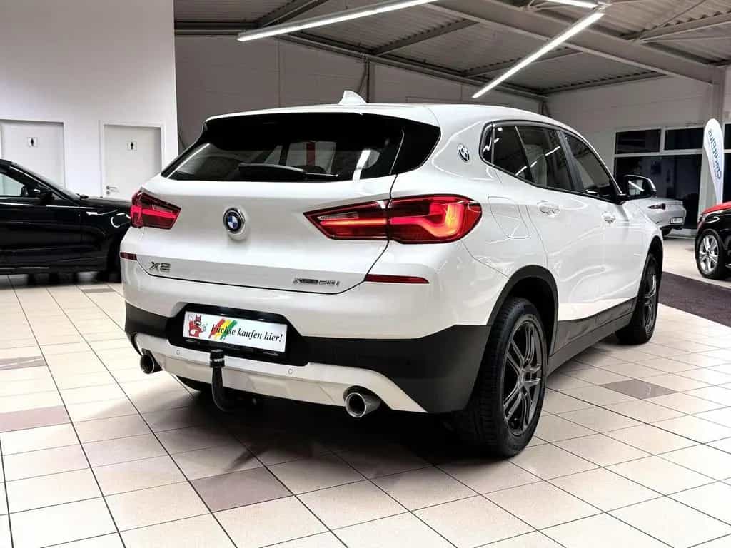 BMW X2 20i xDrive  Aut./LED/Navi/Ahk/VZE/Park-Ass 07/2019-photo-4