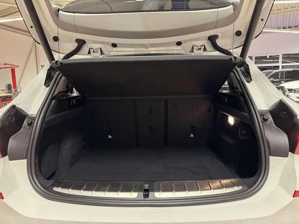 BMW X2 20i xDrive  Aut./LED/Navi/Ahk/VZE/Park-Ass 07/2019-photo-8