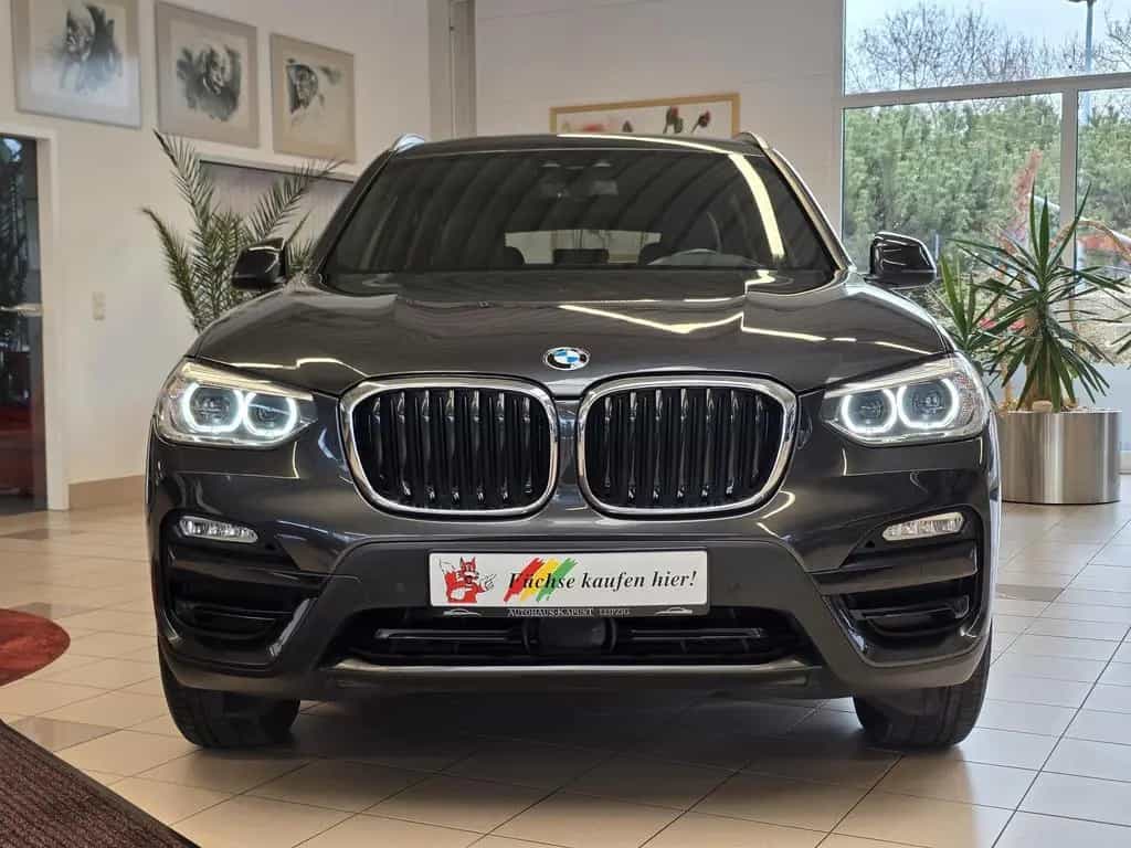 BMW X3 xDrive20d/LED/Navi/HuD/Carplay/Keyless/AHK 04/2018-photo-1