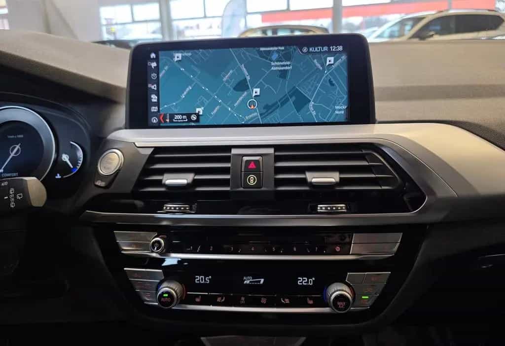 BMW X3 xDrive20d/LED/Navi/HuD/Carplay/Keyless/AHK 04/2018-photo-20