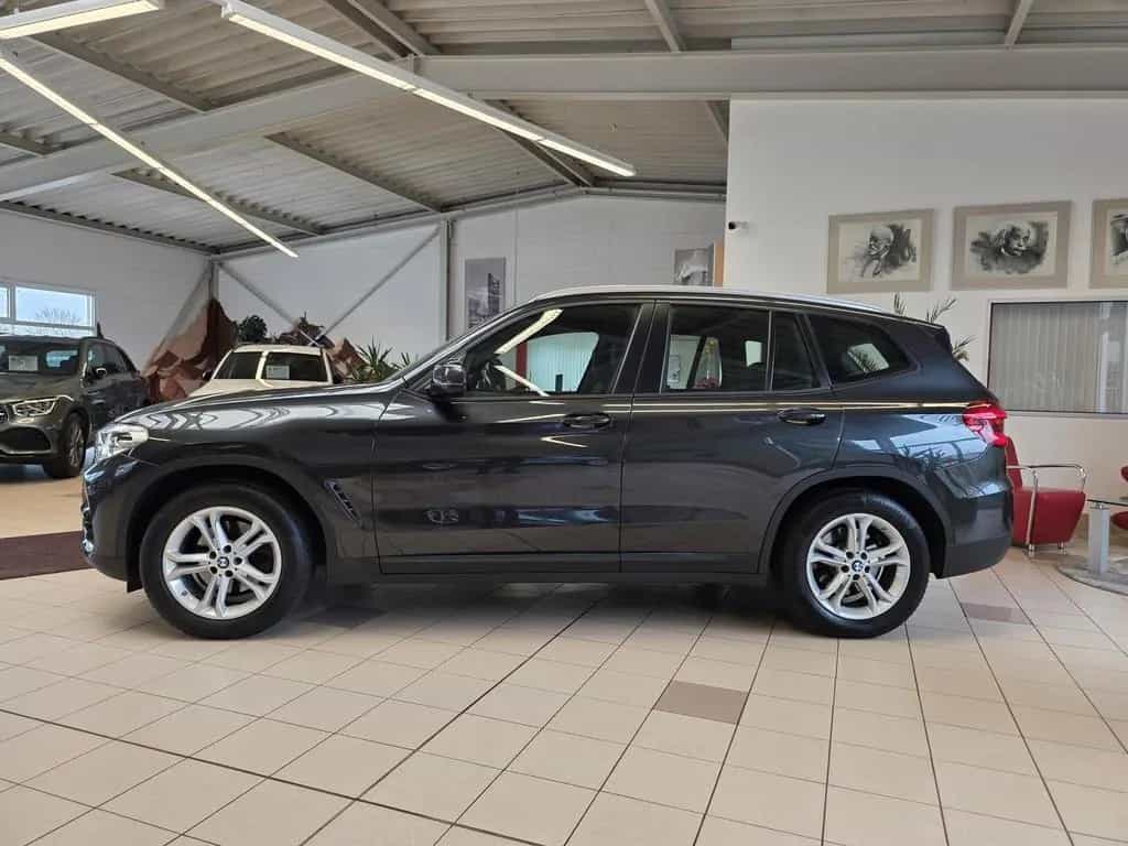 BMW X3 xDrive20d/LED/Navi/HuD/Carplay/Keyless/AHK 04/2018-photo-3