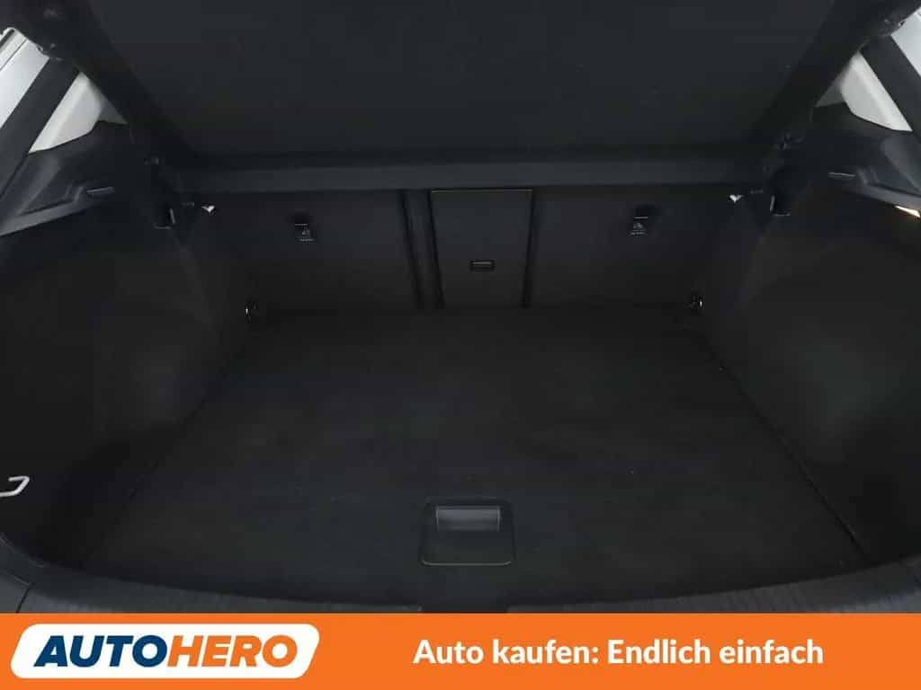 Volkswagen T-Roc 1.0 TSI IQ.DRIVE *ACC*PDC*SHZ*ALU*KLIMA* 02/2020-photo-17
