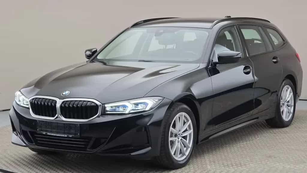 BMW 318 d Touring FACELIFT, Kamera, Head UP Display 12/2022-photo-0