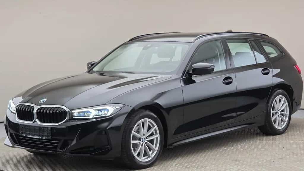 BMW 318 d Touring FACELIFT, Kamera, Head UP Display 12/2022-photo-1