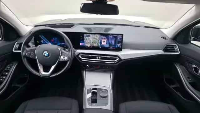 BMW 318 d Touring FACELIFT, Kamera, Head UP Display 12/2022-photo-10