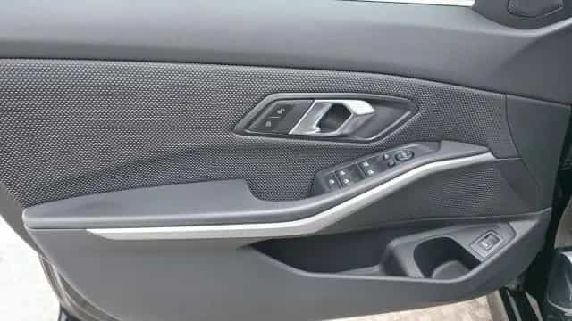 BMW 318 d Touring FACELIFT, Kamera, Head UP Display 12/2022-photo-20