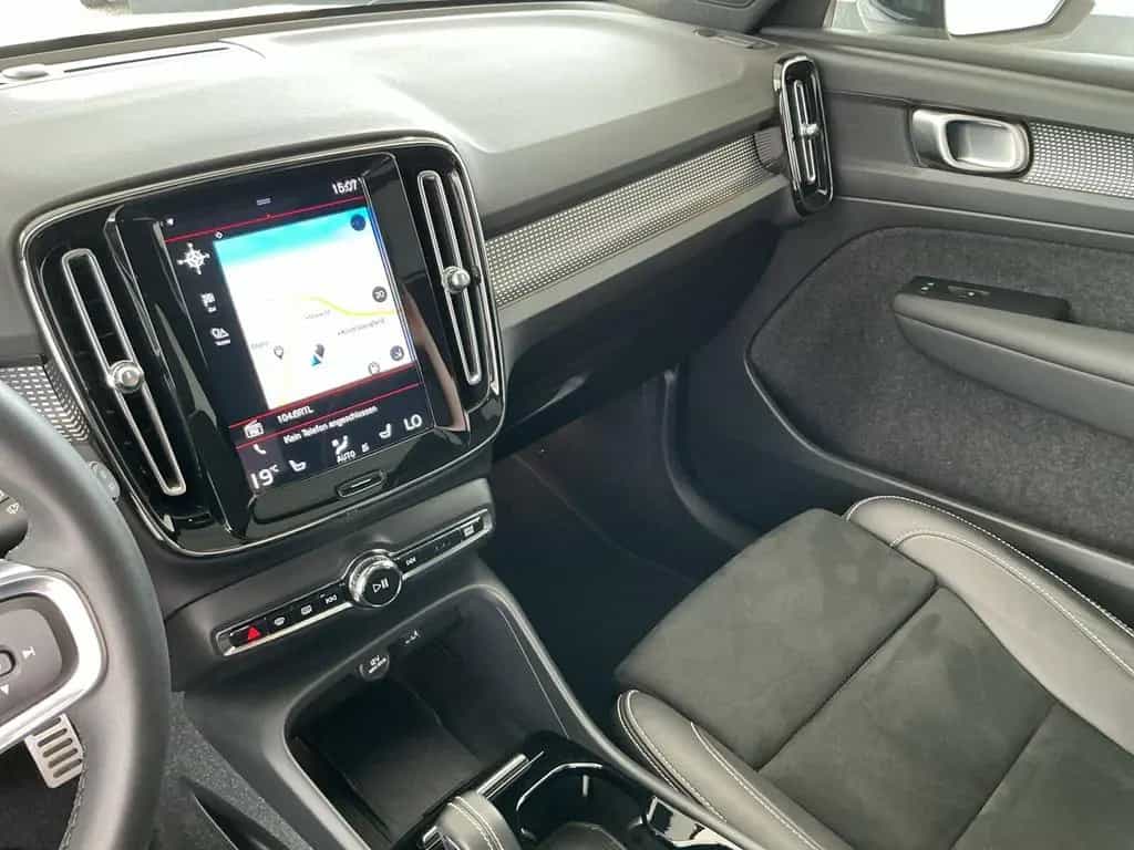 Volvo XC40 XC 40 R-Design Keyless-Start/Klima/LED/Tempomat 05/2022-photo-16
