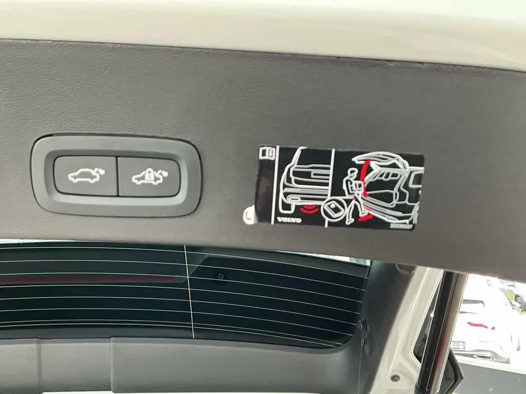 Volvo XC40 XC 40 R-Design Keyless-Start/Klima/LED/Tempomat 05/2022-photo-22