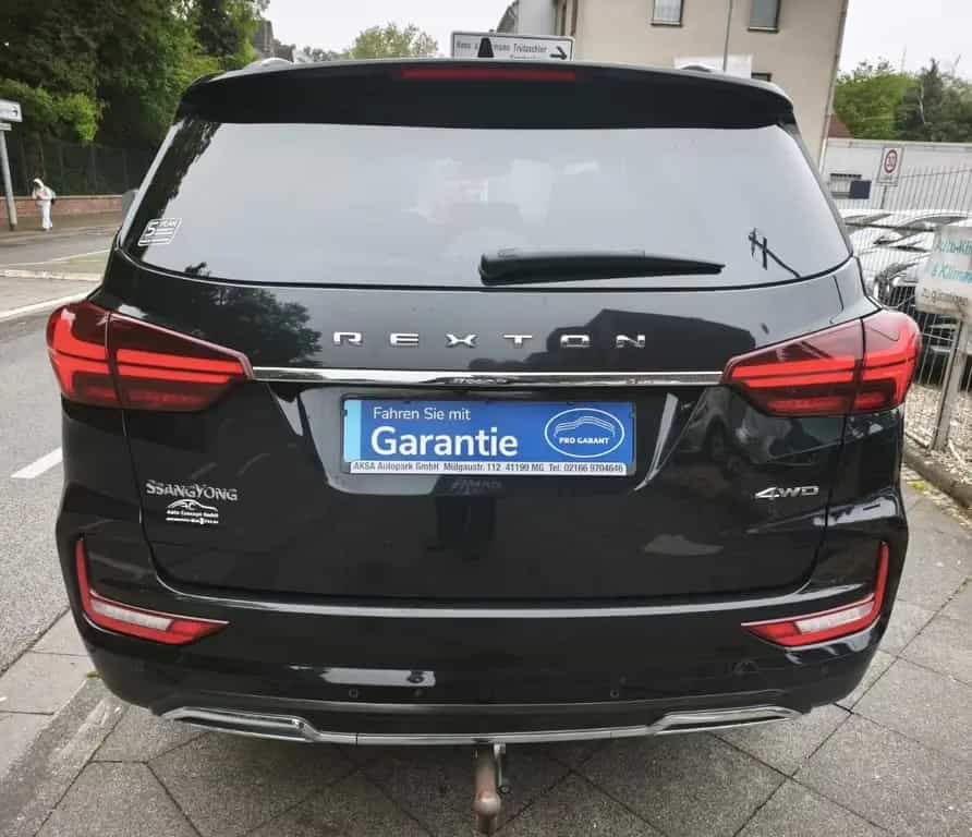 Ssangyong REXTON 2.2 Diesel e-XDi 220 Sapphire 4WD AT 06/2022-photo-4