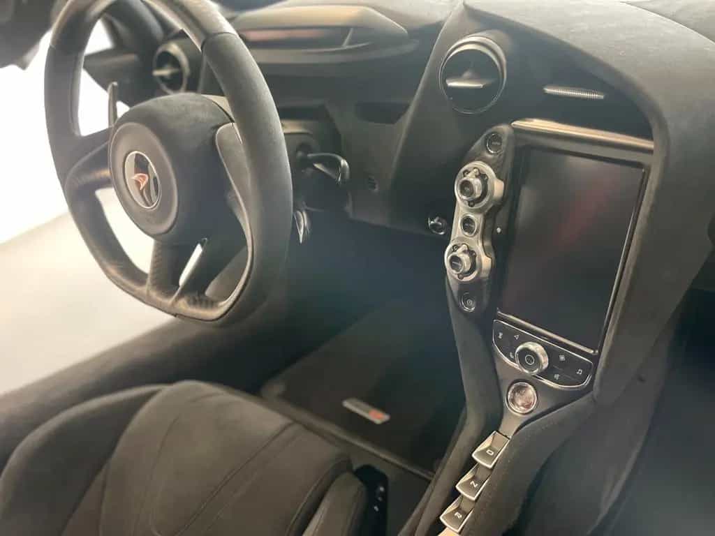 McLaren 765LT Coupe V8 - Carbon - Ludus Blau - Limitiert 03/2021-photo-17