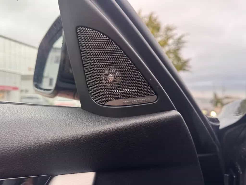ALPINA B3 3.0 Biturbo Allrad 04/2016-photo-25