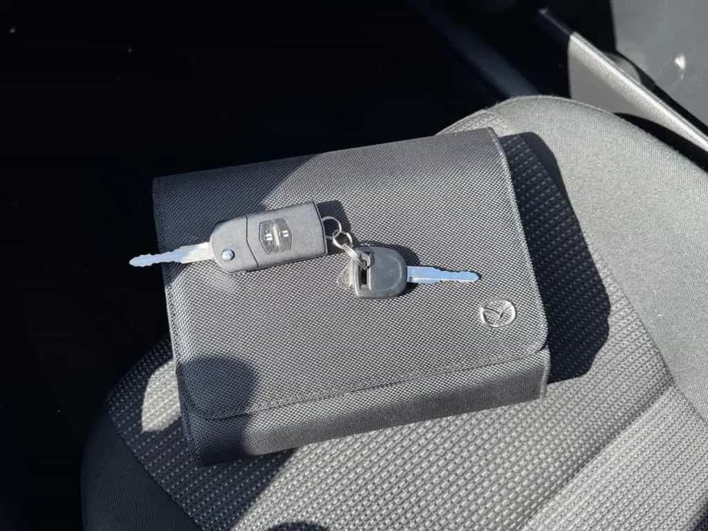 Mazda 3 1,6 Center-Line Sportsitze Sport Lenkrad 12/2013-photo-14