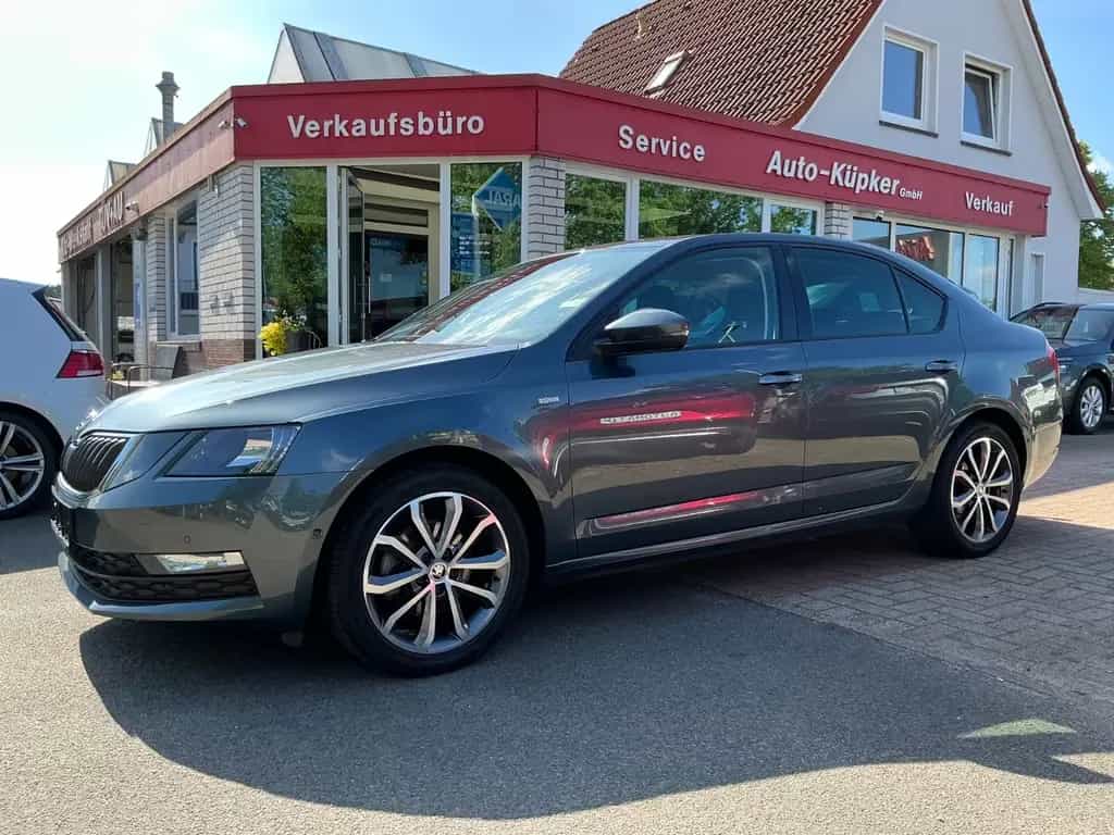 Skoda Octavia Soleil 1.0 TSI SHZ BT AHK NAVI Kamera 08/2019-photo-1