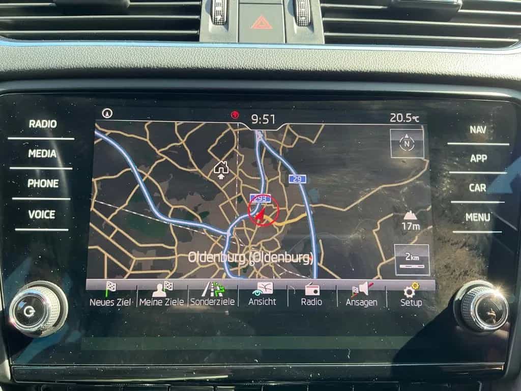 Skoda Octavia Soleil 1.0 TSI SHZ BT AHK NAVI Kamera 08/2019-photo-16