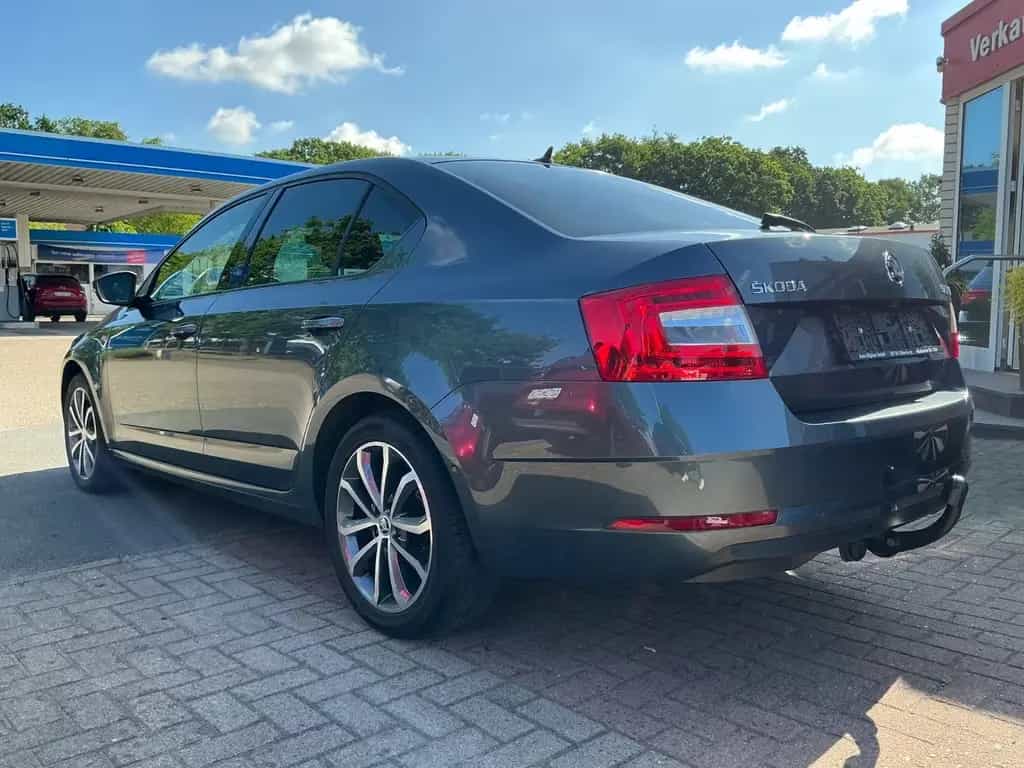 Skoda Octavia Soleil 1.0 TSI SHZ BT AHK NAVI Kamera 08/2019-photo-2