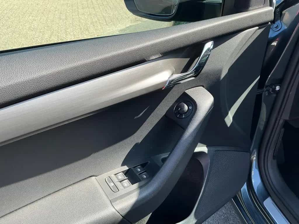 Skoda Octavia Soleil 1.0 TSI SHZ BT AHK NAVI Kamera 08/2019-photo-24