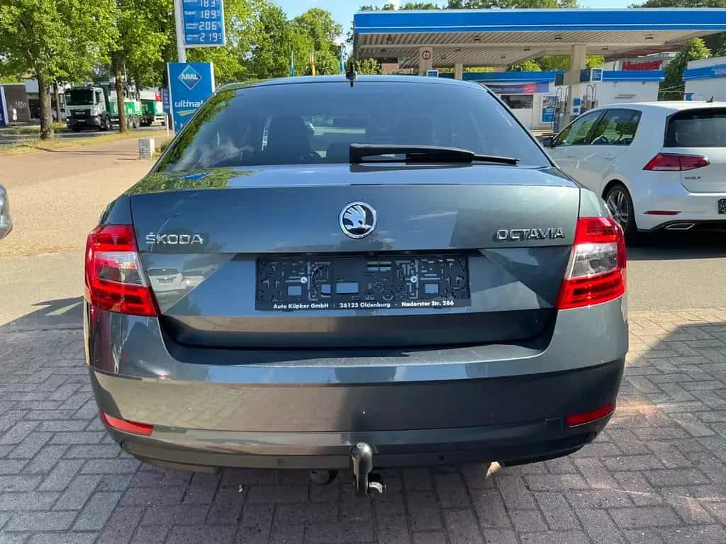 Skoda Octavia Soleil 1.0 TSI SHZ BT AHK NAVI Kamera 08/2019-photo-3