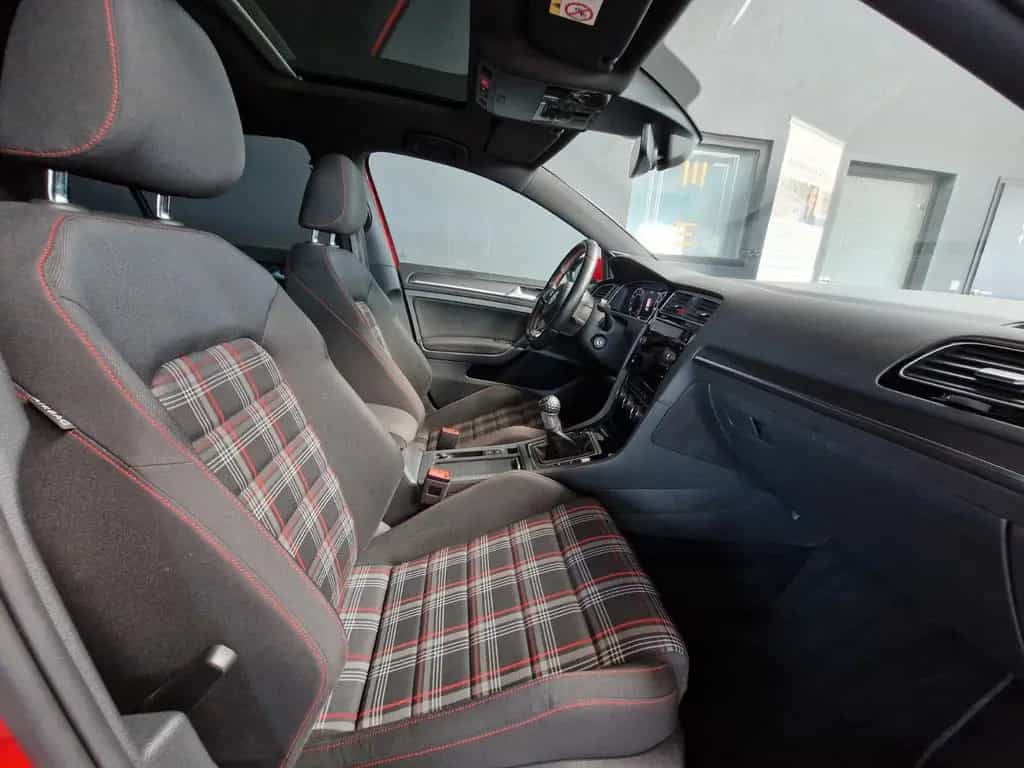 Volkswagen Golf GTI Performance 2,0TSI*STANDHZG*PANO*KAMERA 01/2019-photo-9