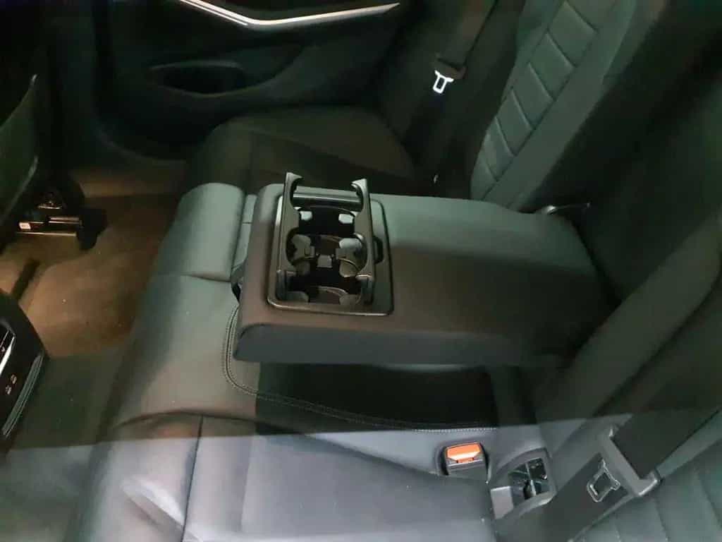 BMW 320 d Touring xDrive Aut. Navi Leder 02/2023-photo-5