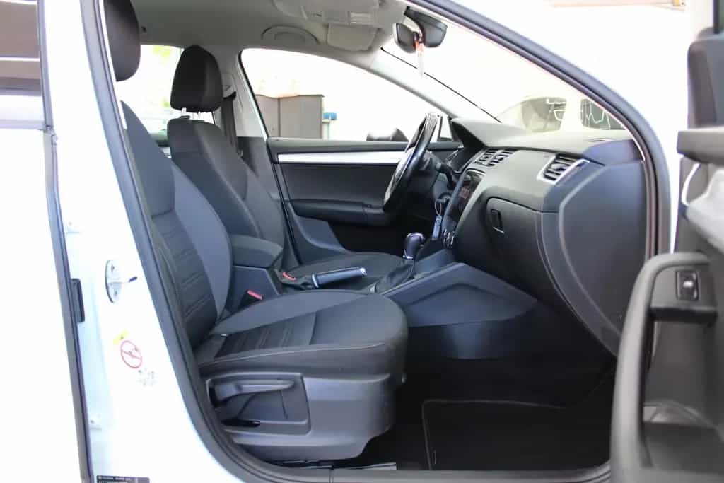 Skoda Octavia Combi*Automatik*Inspektion Neu*Kamera* 07/2017-photo-15
