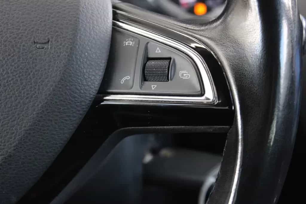Skoda Octavia Combi*Automatik*Inspektion Neu*Kamera* 07/2017-photo-23