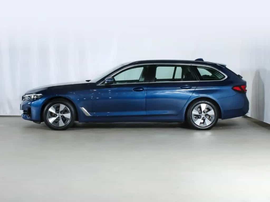 BMW 520 d TG Alarm LiveCockpitProfessional DAB 01/2022-photo-2