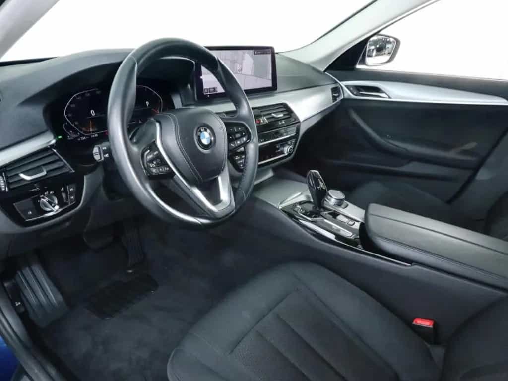 BMW 520 d TG Alarm LiveCockpitProfessional DAB 01/2022-photo-6