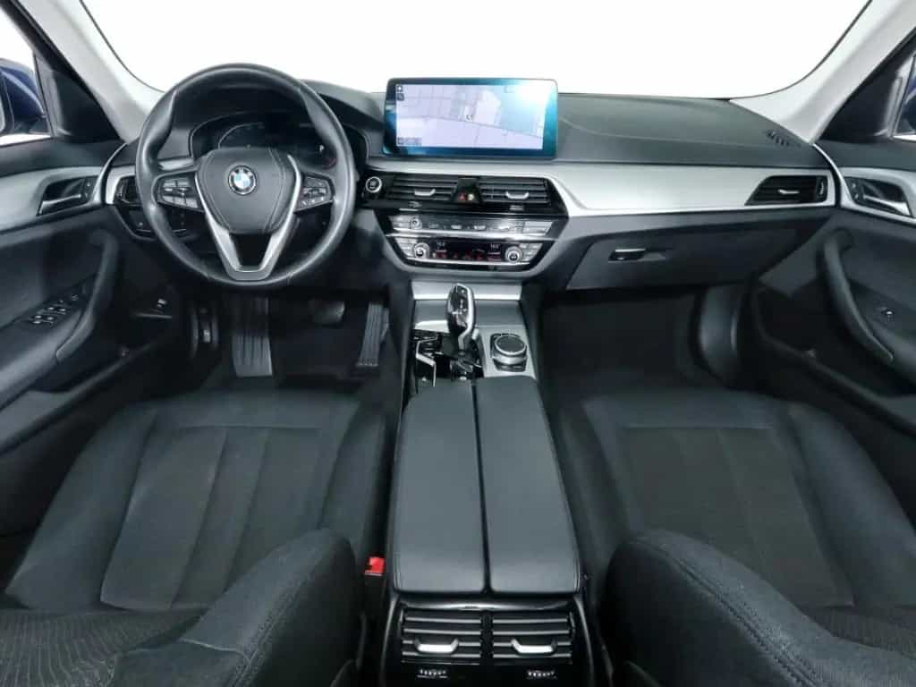BMW 520 d TG Alarm LiveCockpitProfessional DAB 01/2022-photo-8