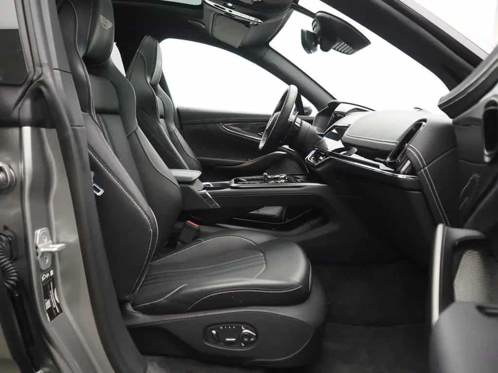 Aston Martin DBX 4.0 V8 DBX707 09/2024-photo-11