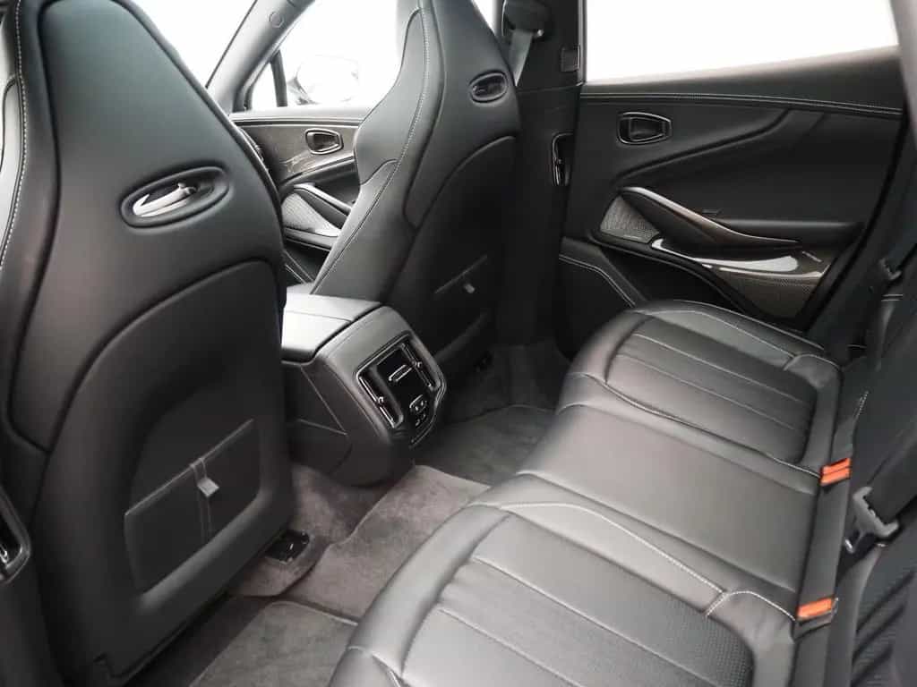 Aston Martin DBX 4.0 V8 DBX707 09/2024-photo-19