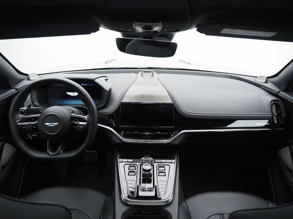 Aston Martin DBX 4.0 V8 DBX707 09/2024-photo-20