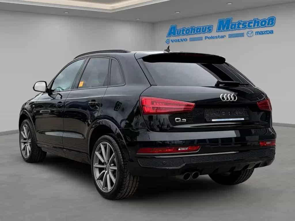 Audi Q3 S-line design Sportpaket AHK-klappbar Leder S 07/2018-photo-2