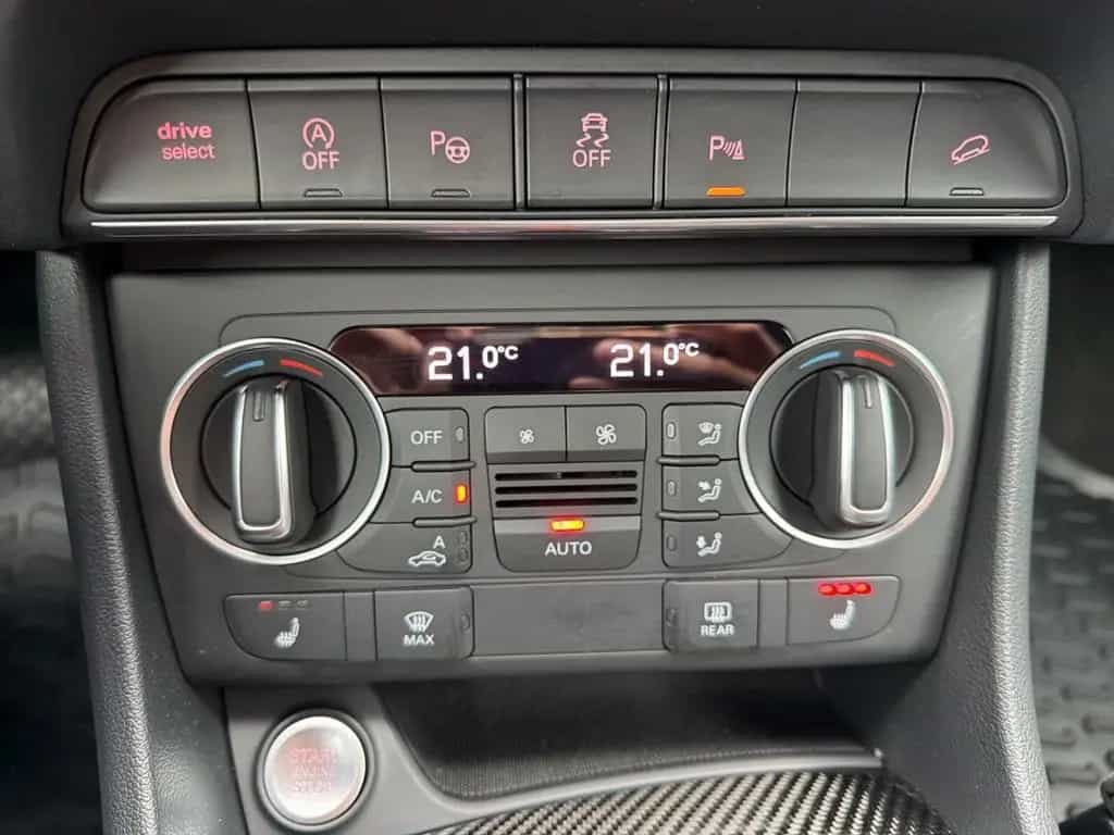 Audi Q3 S-line design Sportpaket AHK-klappbar Leder S 07/2018-photo-29