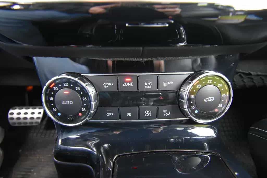 Mercedes-Benz G 63 AMG Designo V8 Biturbo Navi SHZ RFK NAPPA 04/2013-photo-23