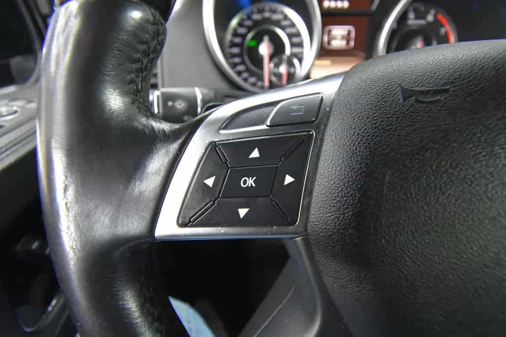 Mercedes-Benz G 63 AMG Designo V8 Biturbo Navi SHZ RFK NAPPA 04/2013-photo-27