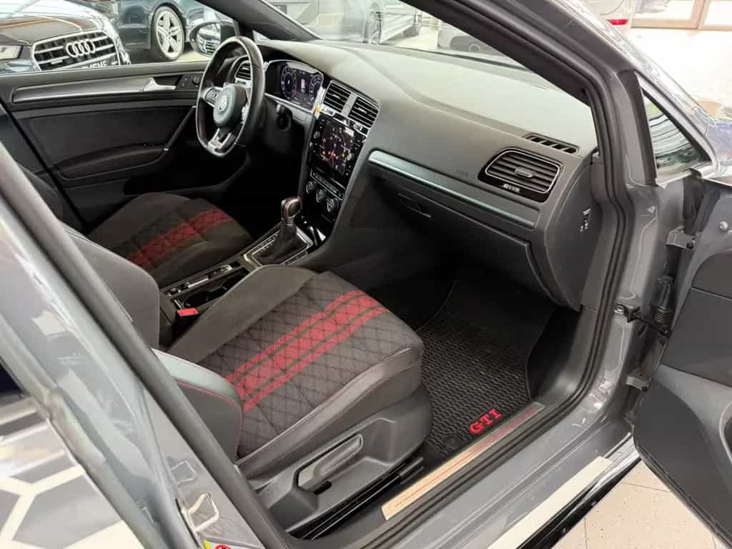 Volkswagen Golf VII Lim. GTI TCR Virtual ACC LED Kamera 01/2020-photo-15