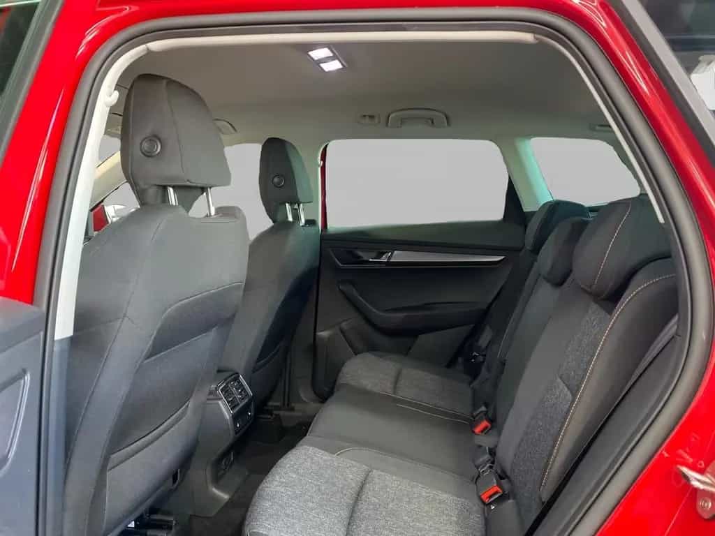 Skoda Karoq Clever 1.5 AHK+NAVI+PDC+SHZ+KAMERA+BT+LED 03/2022-photo-14