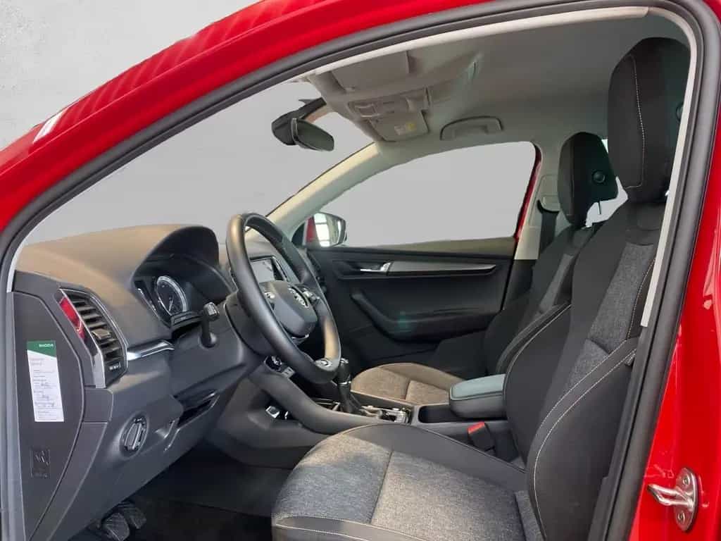 Skoda Karoq Clever 1.5 AHK+NAVI+PDC+SHZ+KAMERA+BT+LED 03/2022-photo-8