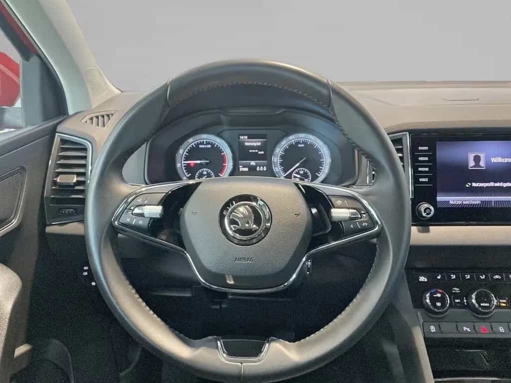Skoda Karoq Clever 1.5 AHK+NAVI+PDC+SHZ+KAMERA+BT+LED 03/2022-photo-9
