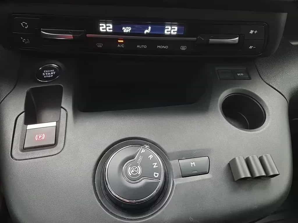 Toyota Proace City Verso L1 EXECUTIVE 1.2T 130PS AG8 AH 11/2021-photo-16