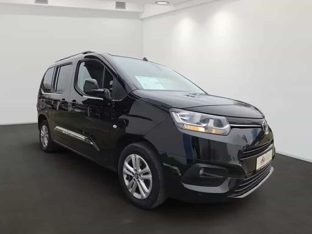 Toyota Proace City Verso L1 EXECUTIVE 1.2T 130PS AG8 AH 11/2021-photo-2